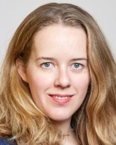 marion_laboure_smiling