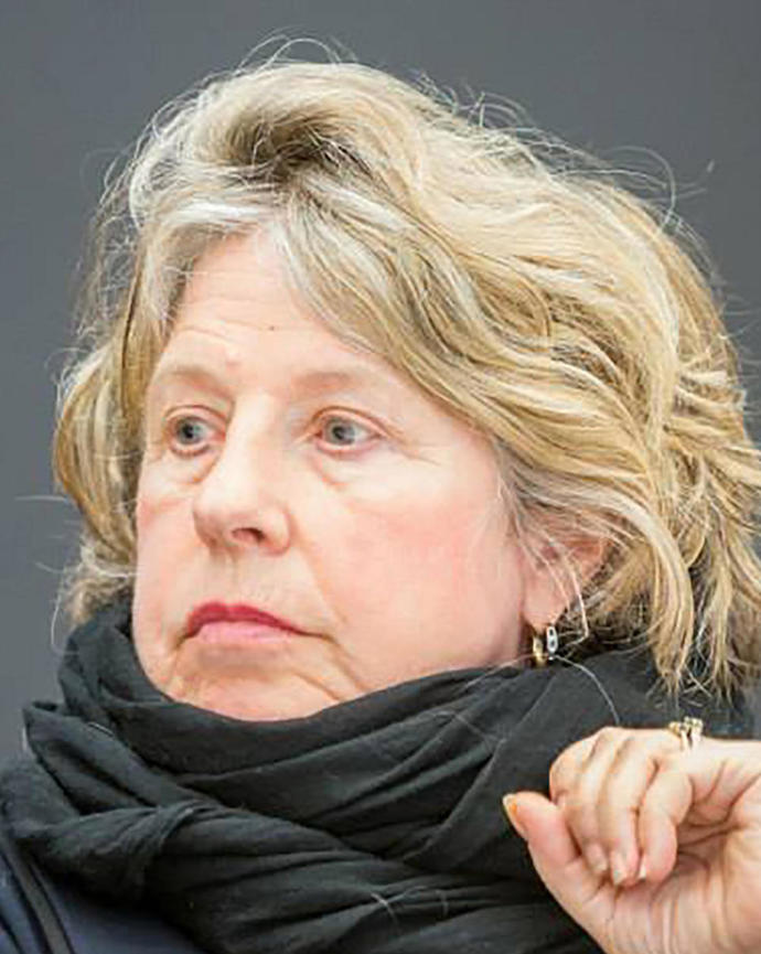 Headshot of Suzanne Blier in front of a dark grey background