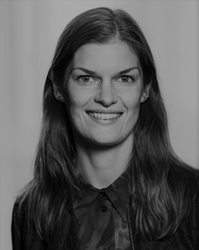 Black and white headshot of Kristina Bakkær Simonsen